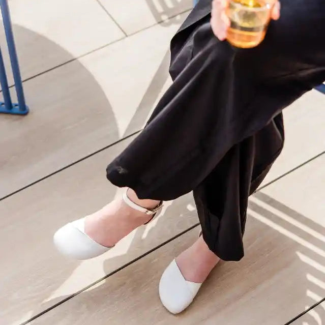 Shapen | Poppy | Sandal with interchangeable straps