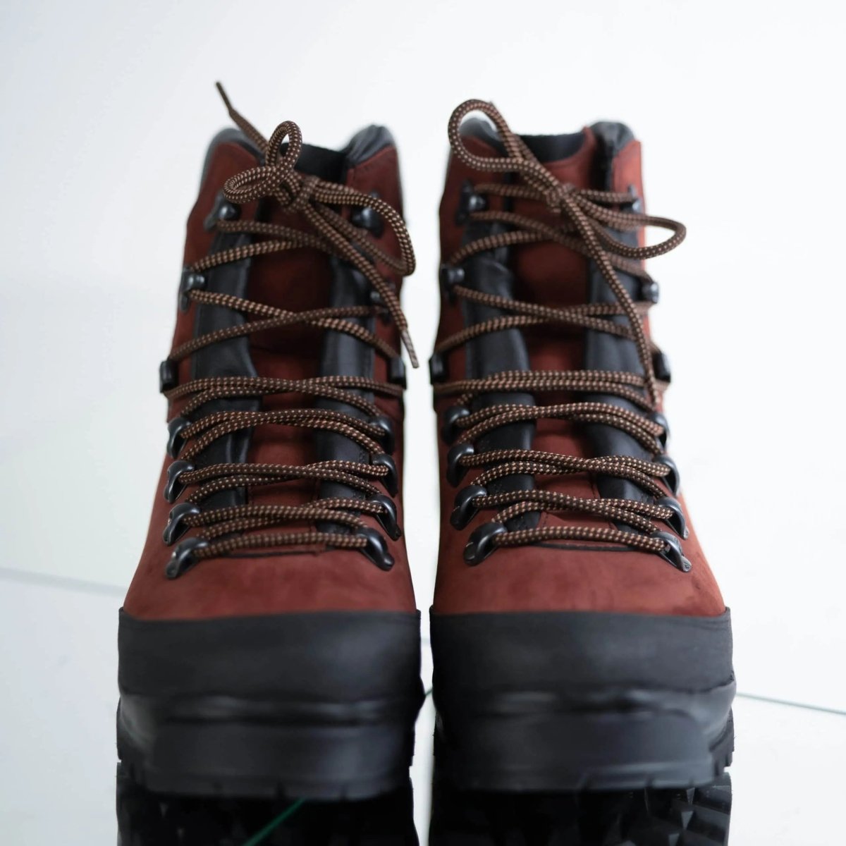 Samelin | TJÅKKO 553P Hiking Boots | Premium vandringskängor med Vibram - sula | Rosso - TJÅKKO