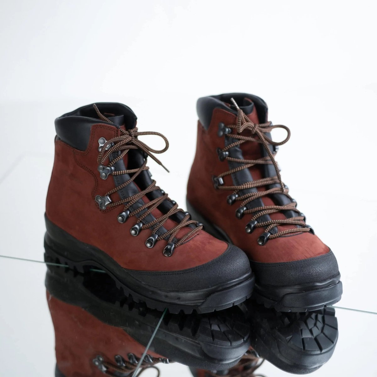 Samelin | TJÅKKO 553P Hiking Boots | Premium vandringskängor med Vibram - sula | Rosso - TJÅKKO