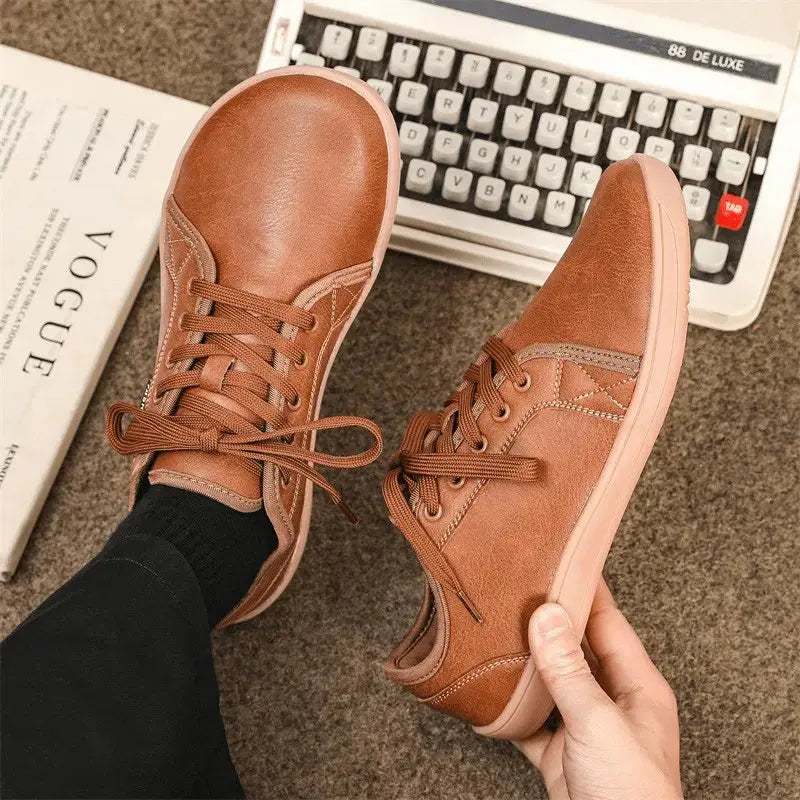 TJÅKKO Holm | Barfotaskon för vardagen i staden - TJÅKKO