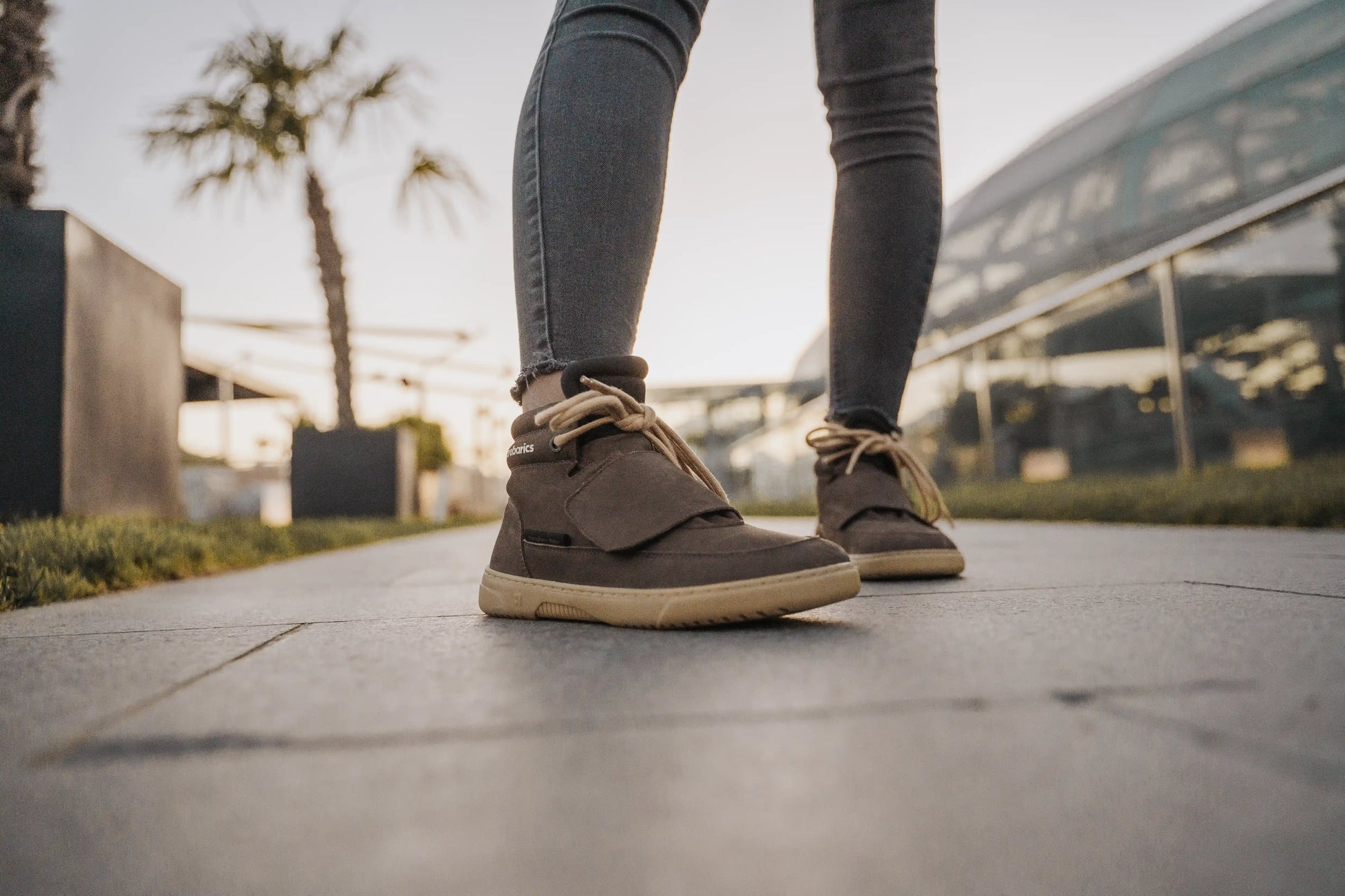 Barebarics | Blizzard | Höga barfotasneakers med nubuckläder Barebarics TJÅKKO