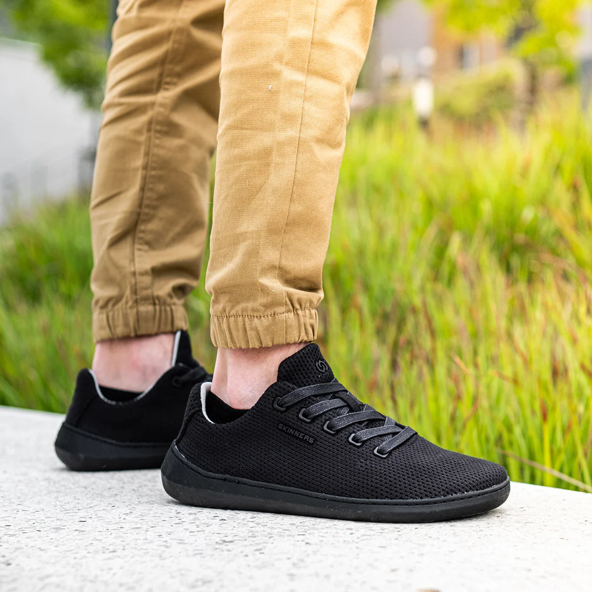 Skinners | Globetrotter | Vegansk barfotasneaker av TreeKnit® Skinners TJÅKKO