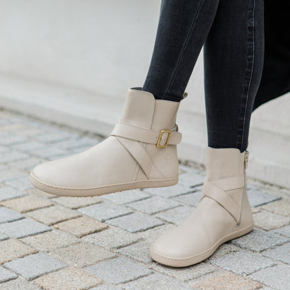 Divine Shapen TJÅKKO Shoes & Adventure