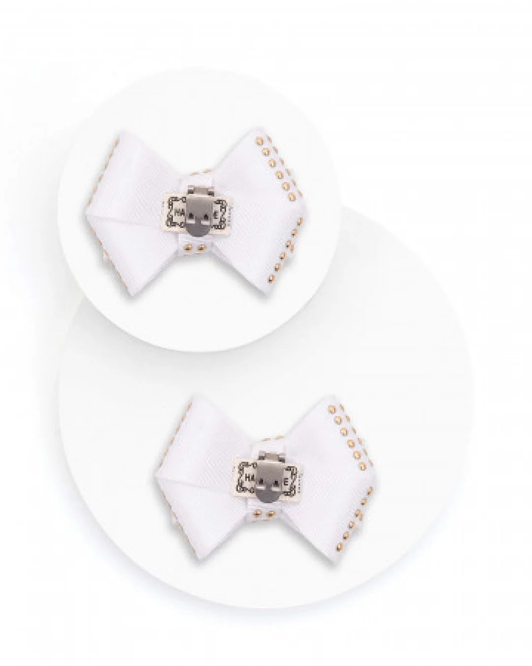 Shapen | Skodekoration | Rosett med nitar Shapen TJÅKKO