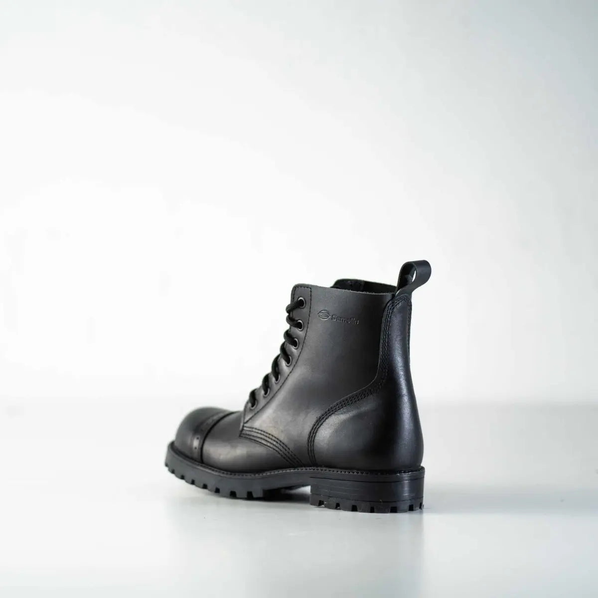 Samelin | TJÅKKO Aviator 517 Svart | Halvhög känga - TJÅKKO