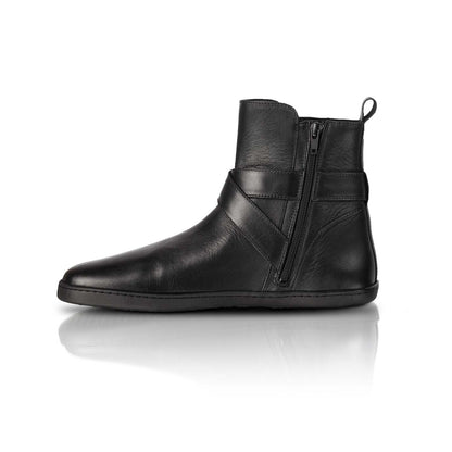 Divine Shapen TJÅKKO Shoes & Adventure