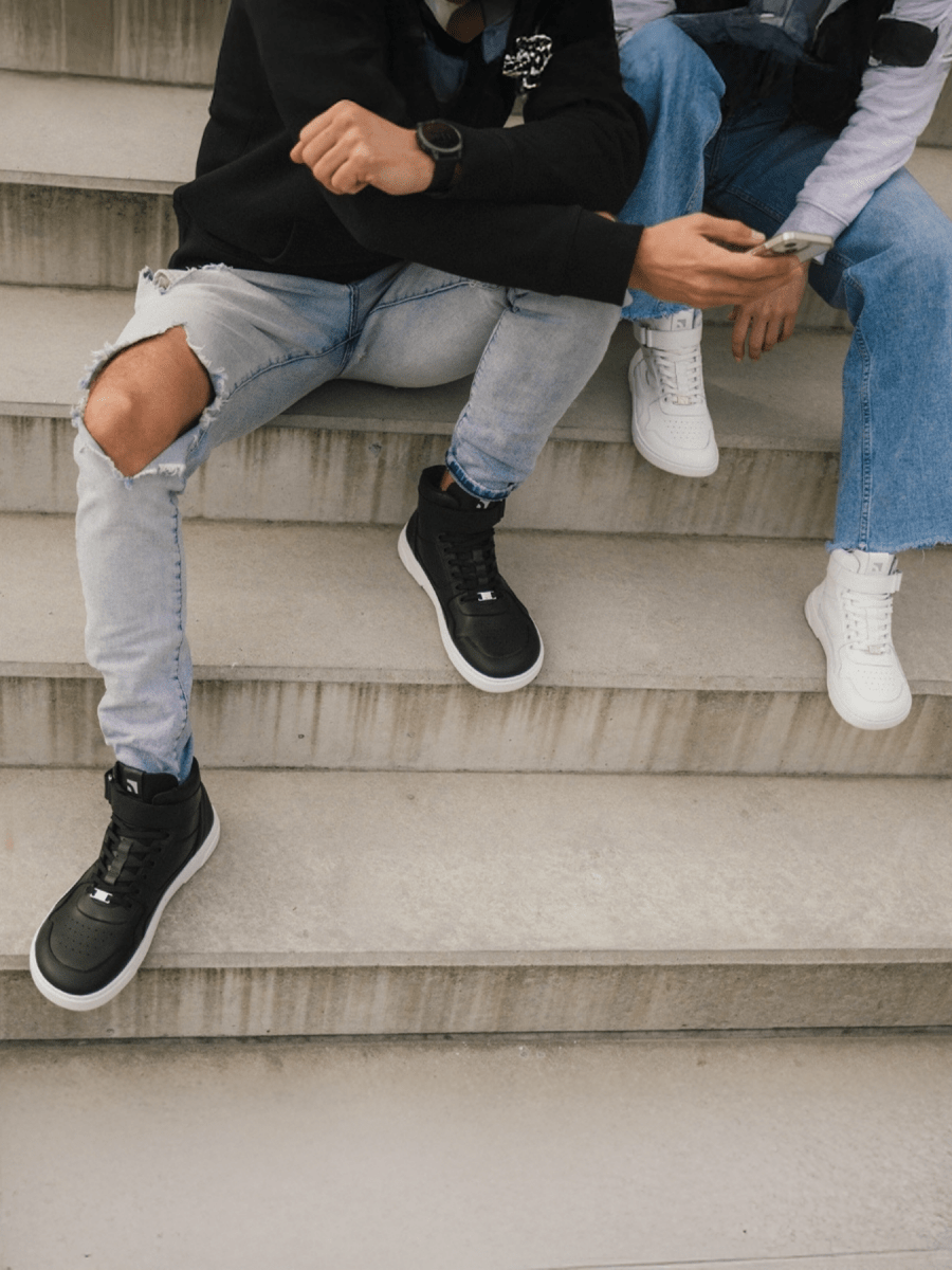 Barebarics | Zing High Top | Klassiska höga sneakers i läder Barebarics TJÅKKO